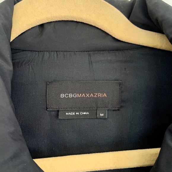 BCBG Lightweight Black Puffer Jacket - Picture 3 of 5